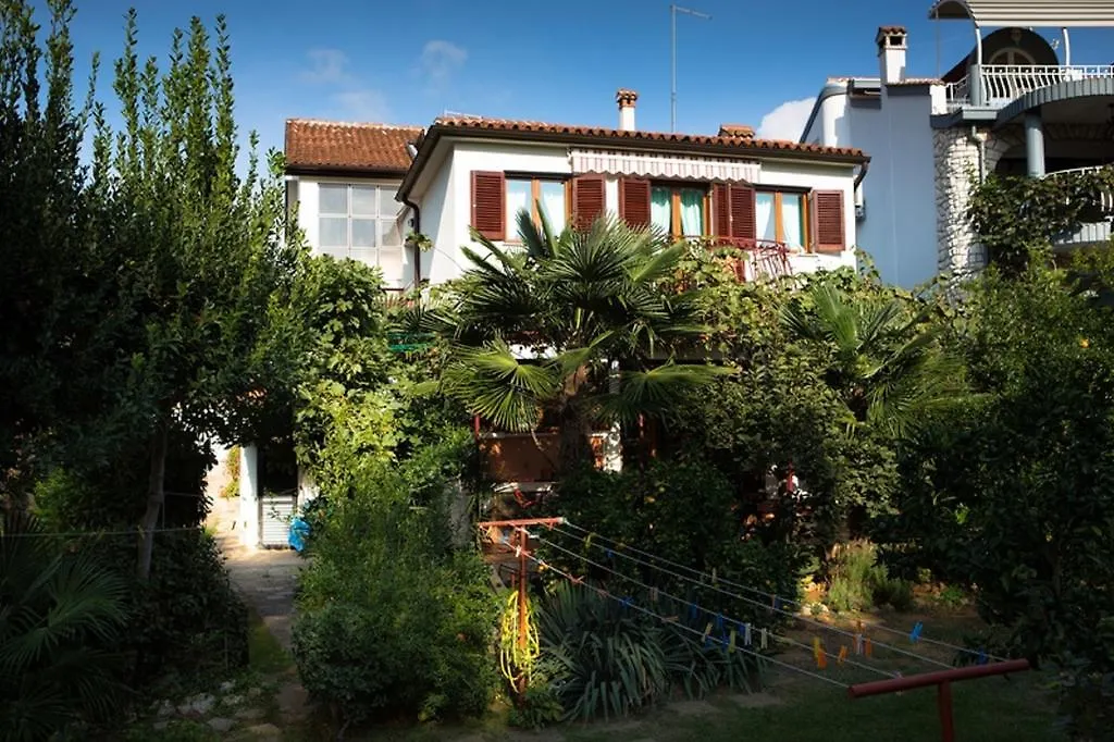 Apartments Si Rovinj 0*,